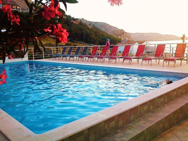 Kuca Pecine Bed and Breakfast Metajna Εξωτερικό φωτογραφία