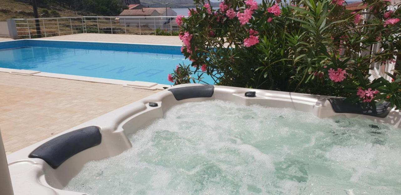 Kuca Pecine Bed and Breakfast Metajna Εξωτερικό φωτογραφία